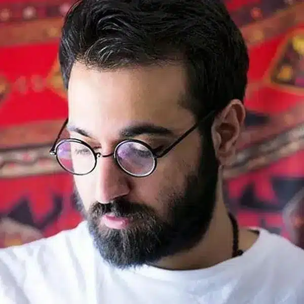 آرمان گرشاسبی